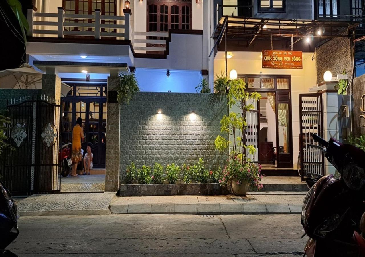 Riverlife Homestay Хойан Экстерьер фото