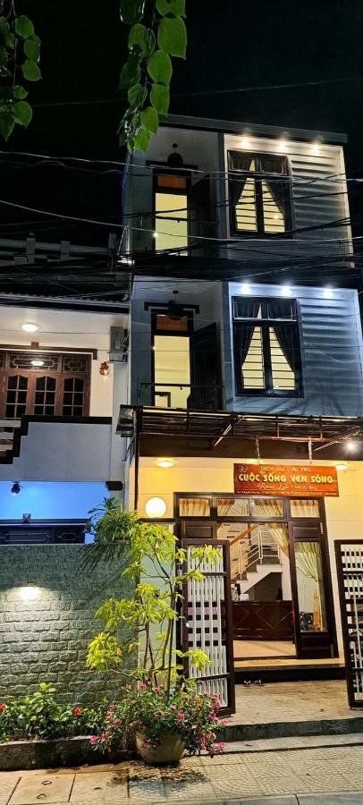 Riverlife Homestay Хойан Экстерьер фото