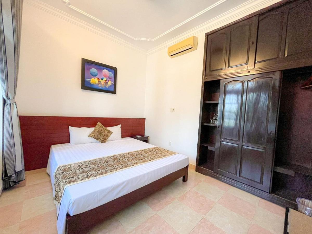 Riverlife Homestay Хойан Экстерьер фото