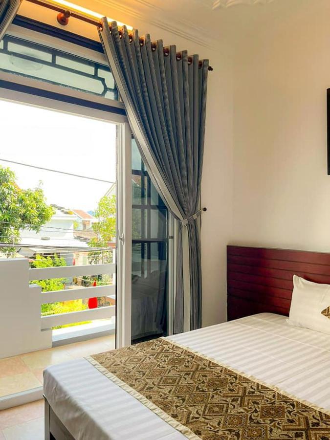 Riverlife Homestay Хойан Экстерьер фото